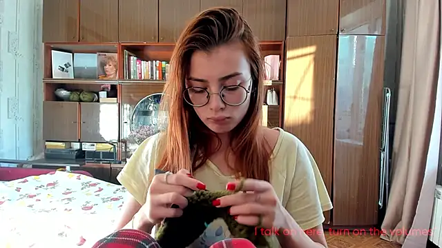 Snapshot of AngelaSwan chatting on September 11, 2:17 pm AngelaSwan online show from September 11, 2:17 pm