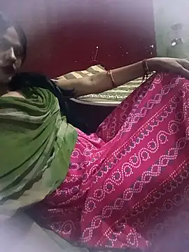 Snapshot of Eshwari_Chopra chatting on September 10, 2:50 pm Eshwari Chopra online show from September 10, 2:50 pm