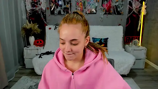 MelanieAlves online show from October 30, 6:31 pm