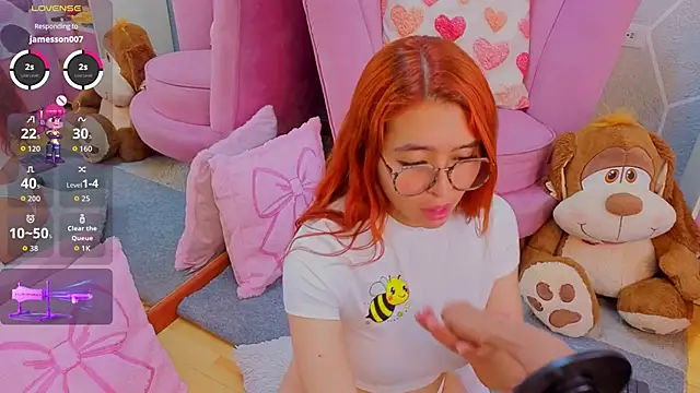 MilleyJones online show from December 22, 9:40 pm