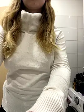 Emma 115 online show from January 8, 10:30 am