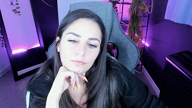 ValeriiMills online show from October 15, 4:09 pm