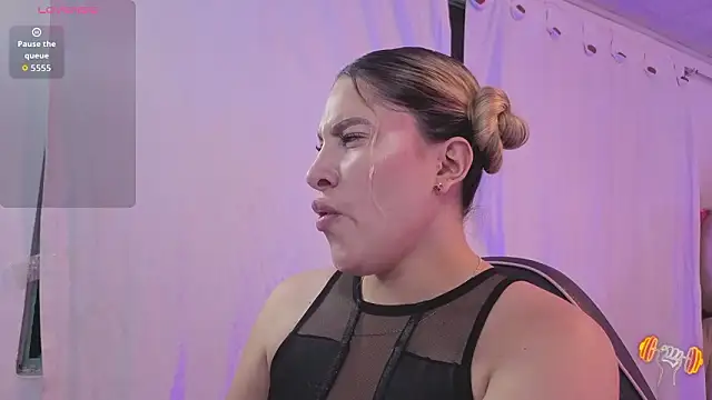 saaya tay online show from March 20, 4:06 am