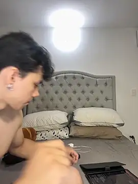 valentinoblush online show from May 22, 8:51 pm