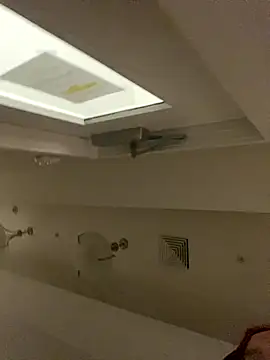 bankruptbabe online show from September 15, 7:38 am