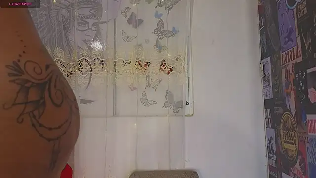 sweet-temptation  online show from November 26, 4:57 am