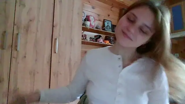 Little shygirl online show from October 24, 11:39 am