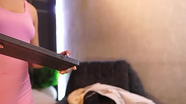 Susan wall online show from March 2, 12:56 pm