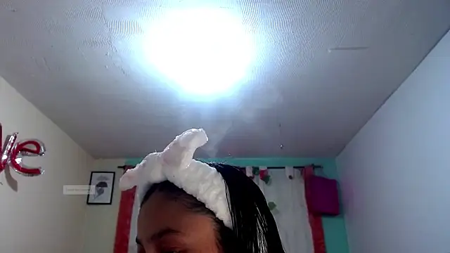 vale miel online show from November 11, 9:34 pm