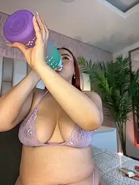 valt  online show from October 1, 9:42 pm