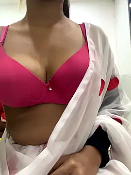 Snapshot of Scarlett_1819 chatting on September 15, 4:58 pm Scarlett 1819 online show from September 15, 4:58 pm