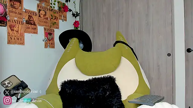 Snapshot of sammy_devinne chatting on October 20, 8:12 pm sammy devinne online show from October 20, 8:12 pm