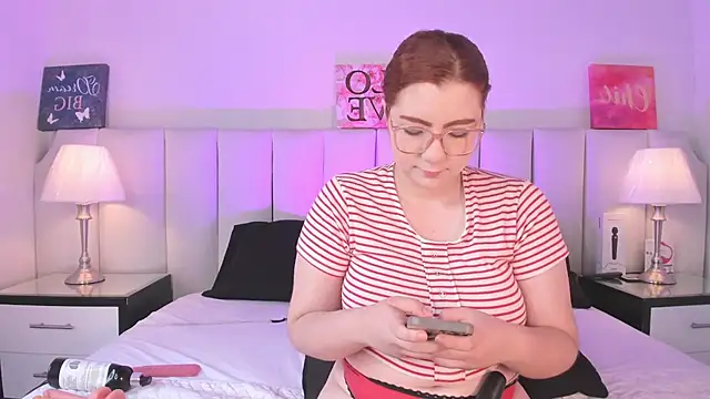 lizy portman online show from November 6, 8:26 pm