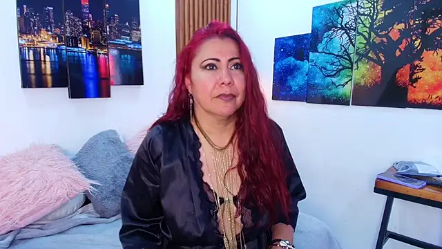 Snapshot of EmmaJhomson chatting on September 8, 8:19 pm EmmaJhomson online show from September 8, 8:19 pm