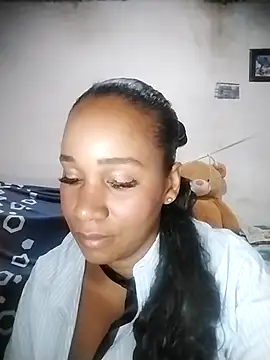 Snapshot of EbonyHorrny chatting on October 4, 1:06 pm EbonyHorrny online show from October 4, 1:06 pm