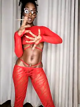 chocolatehotwife online show from May 9, 1:40 am