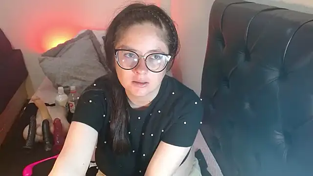 KrystalAdams online show from September 9, 12:16 pm