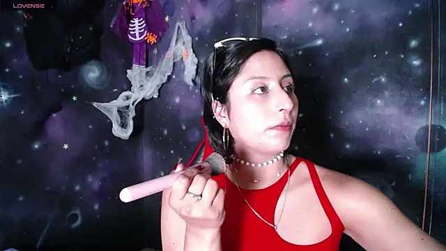 Snapshot of CristaldelLeon_s chatting on October 15, 7:49 pm CristaldelLeon s online show from October 15, 7:49 pm