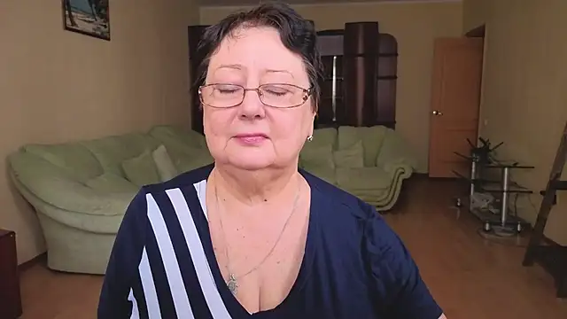 Margo Moll online show from February 18, 7:18 am