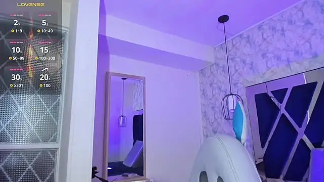 Luciifeer  online show from April 11, 7:06 pm