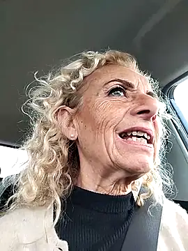 clarabell4 online show from November 21, 7:43 am