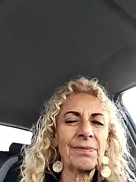 clarabell4 online show from January 9, 7:57 am