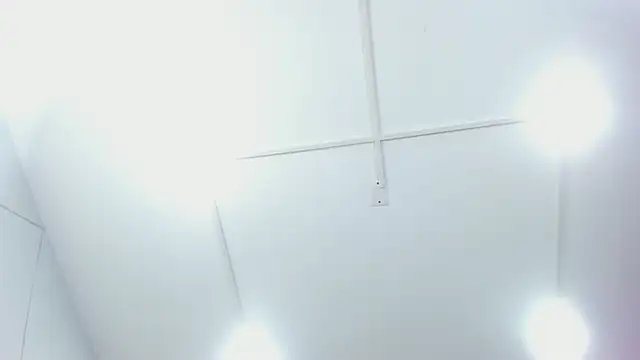 ThaliaCross online show from October 23, 8:15 pm