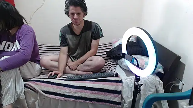 jade noah  online show from October 2, 2:11 pm