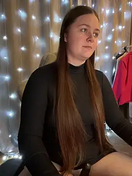 Cuty Kitty online show from February 7, 10:35 pm