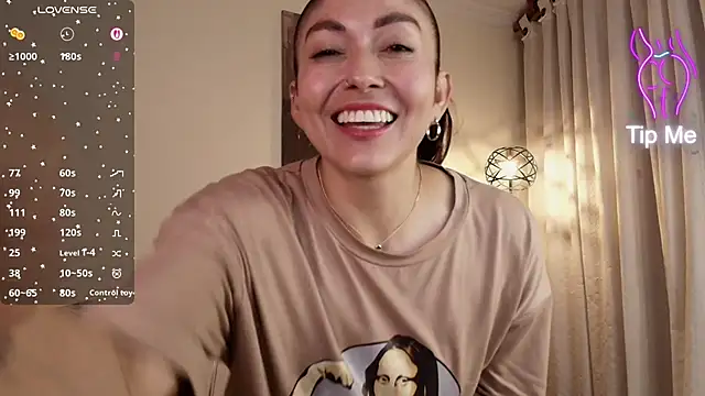 siren indira  online show from March 5, 9:54 pm