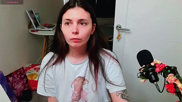 peachyness online show from June 12, 5:21 pm
