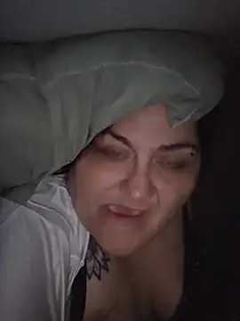 SugarTits225xh online show from May 10, 8:38 am