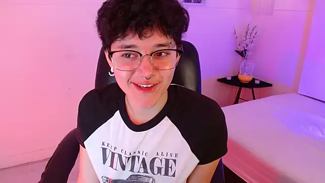 jeroharper online show from November 12, 2:48 pm