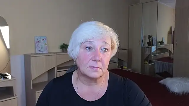 Milana Milky online show from September 14, 6:00 am