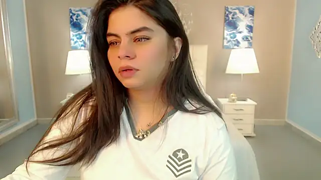 maddissonivanova online show from December 2, 7:38 pm