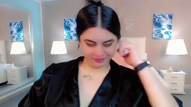 maddissonivanova online show from February 25, 7:34 pm