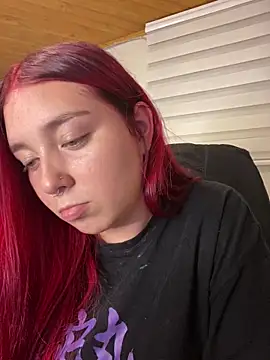 Karen18 boobs online show from November 15, 2:34 am