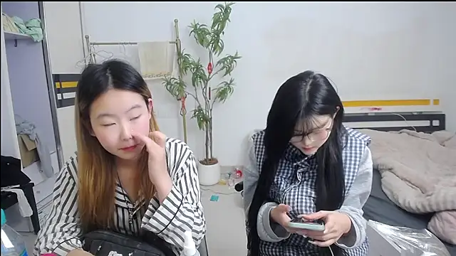 Babygirls523 online show from November 3, 11:36 am