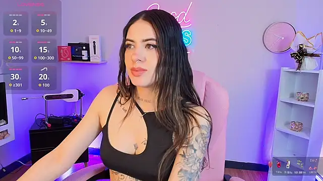 Alice Vixen online show from November 27, 5:05 pm