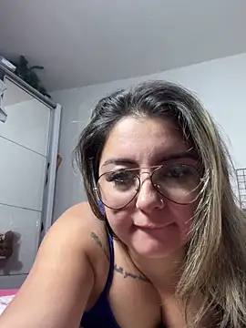 Snapshot of sophiemonroevip chatting on October 4, 2:00 pm sophiemonroevip online show from October 4, 2:00 pm