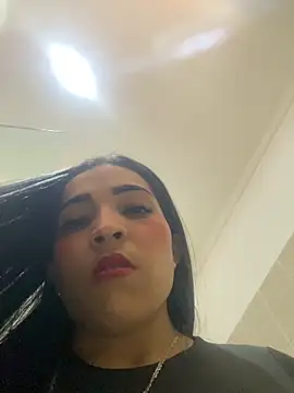 Rosa 25x online show from March 6, 1:06 pm