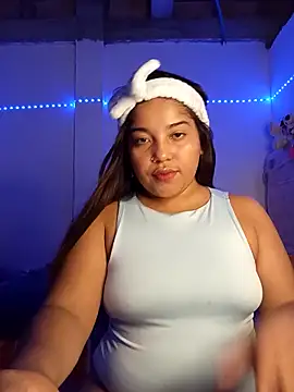 angelHeath13 online show from October 19, 6:26 am