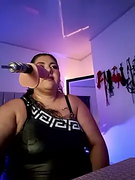 AndreaKinky online show from January 12, 9:25 am