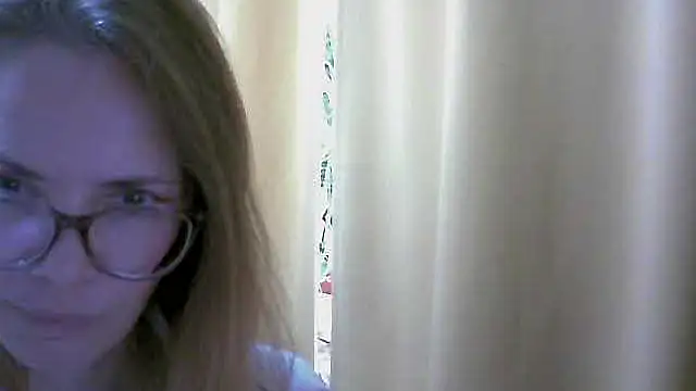Snapshot of SEA_Dream chatting on September 19, 5:28 am SEA Dream online show from September 19, 5:28 am