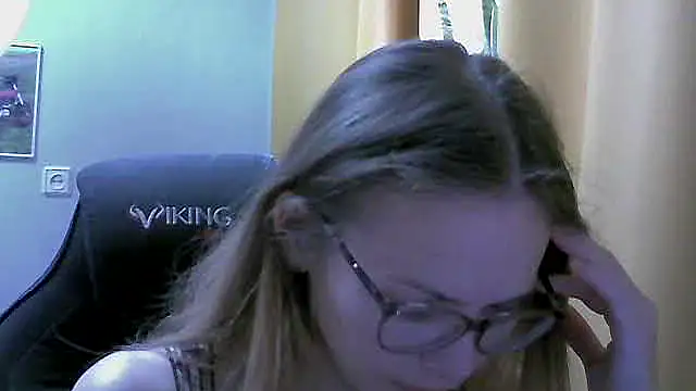 Snapshot of SEA_Dream chatting on October 9, 5:33 am SEA Dream online show from October 9, 5:33 am