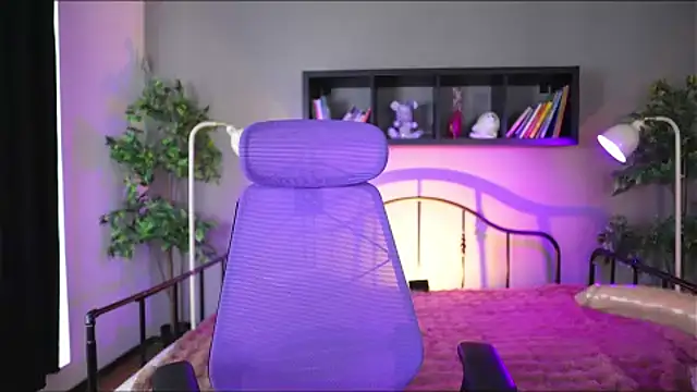 Sabrina bloom online show from October 8, 3:38 pm