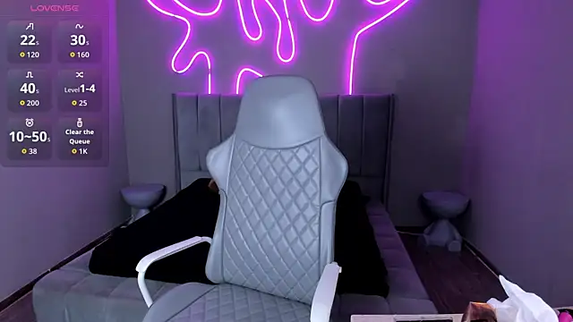 Sabrina bloom online show from September 12, 1:18 pm