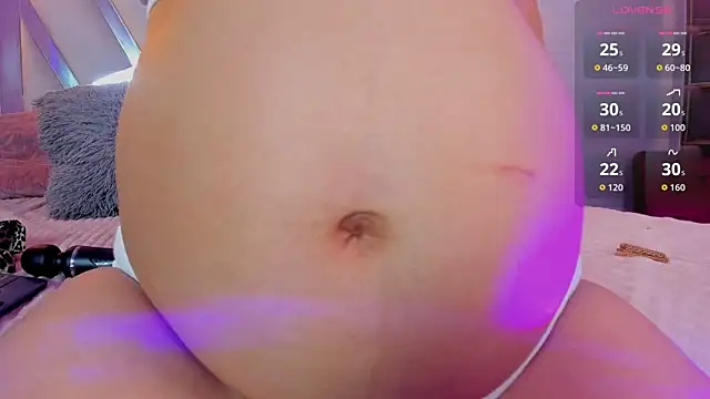 Aisha poweer online show from December 2, 2:57 am