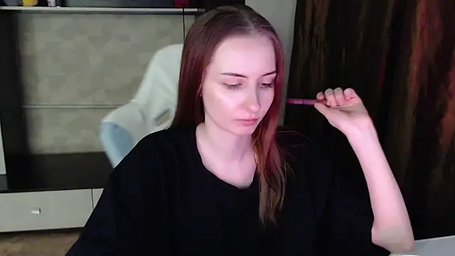 Cutti Crystal online show from February 11, 2:18 pm