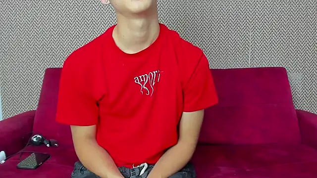 willy sexxx18 online show from February 2, 7:13 pm